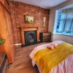The Magnolia Cottage - 5 Bed Victorian Holiday Home