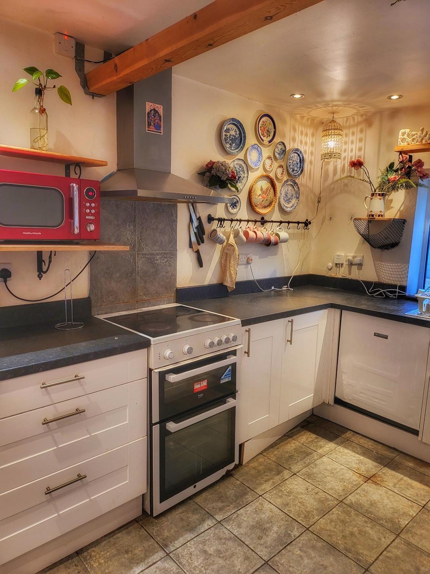 The Magnolia - 5 Bed Victorian